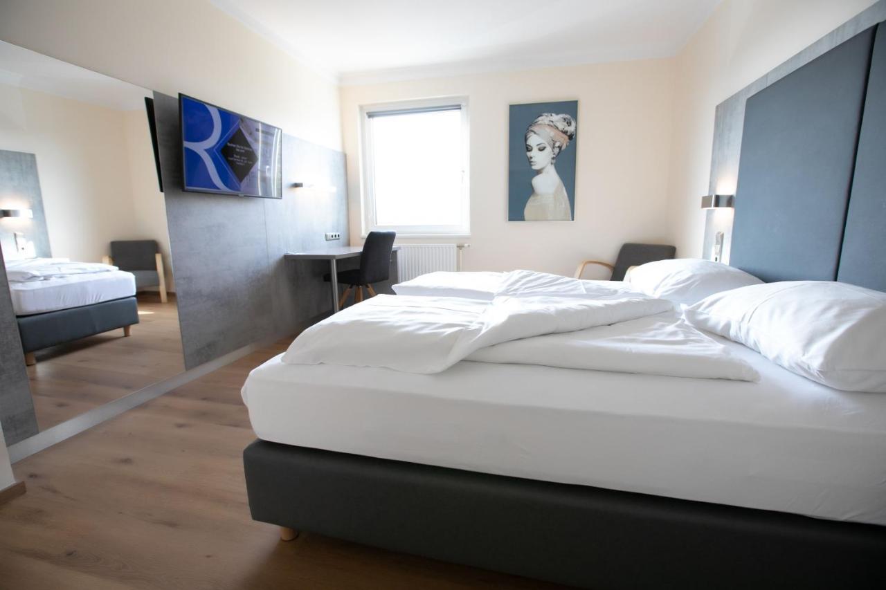 Das Reinisch Just Rooms Schwechat Exteriör bild