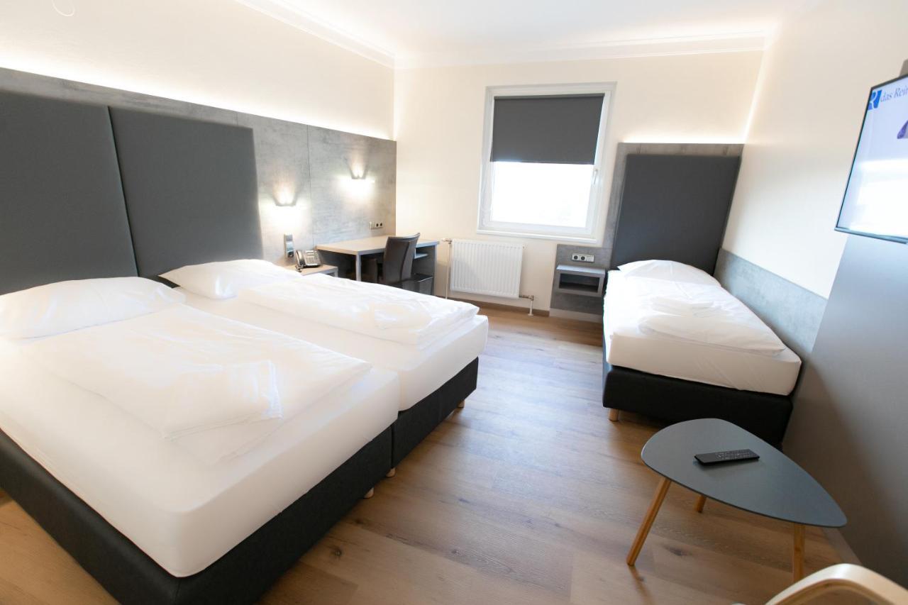Das Reinisch Just Rooms Schwechat Exteriör bild