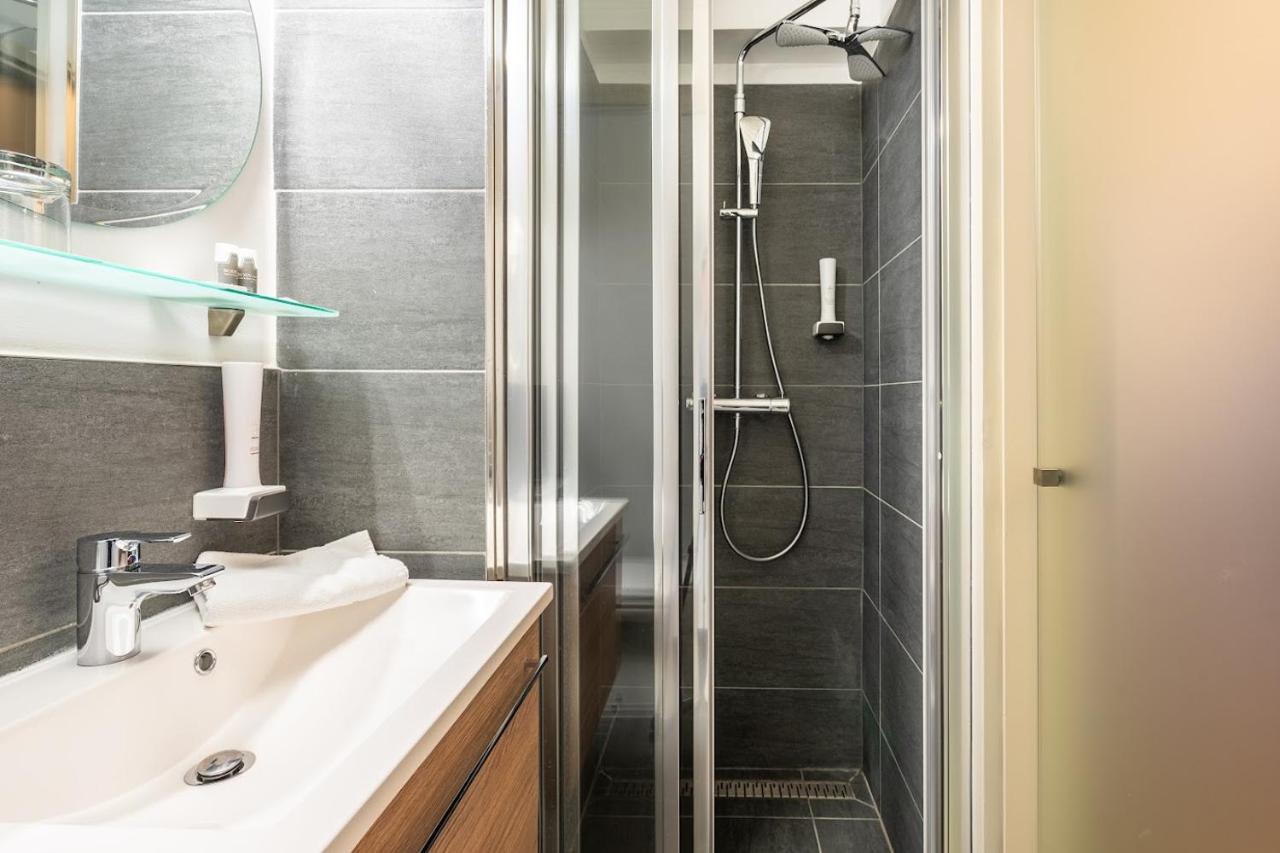 Das Reinisch Just Rooms Schwechat Exteriör bild