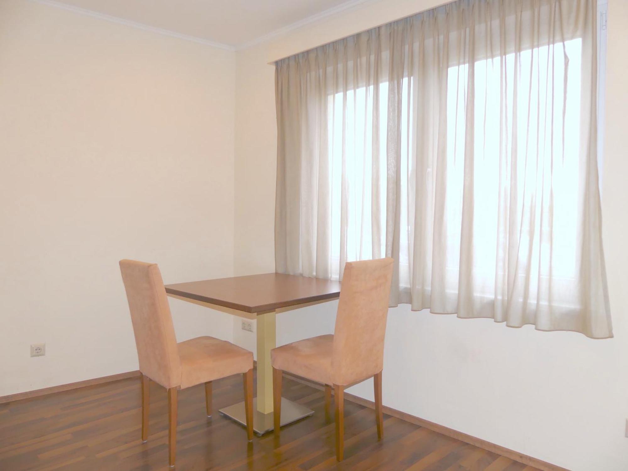 Das Reinisch Just Rooms Schwechat Exteriör bild